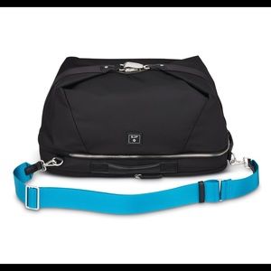 Sarah Jessica Parker & Samonsite Shoeful Duffel